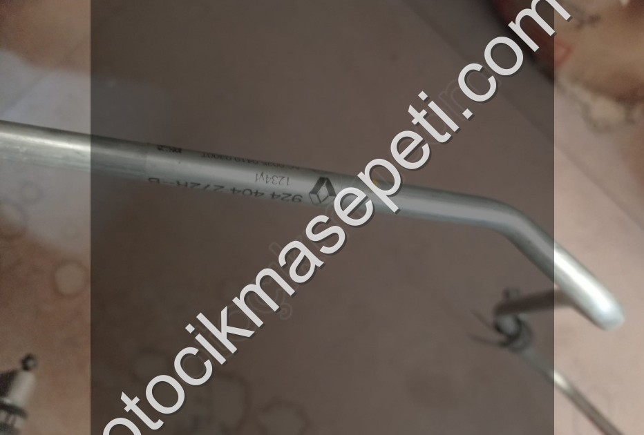 DACİA DUSTER KLİMA BORUSU ORİJİNAL SÖKME