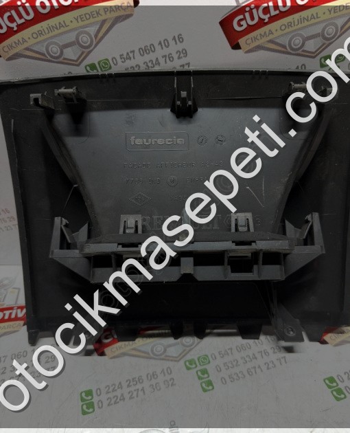 RENAULT MEGANE 2 SAAT BAKALİTİ KAPAĞI ORİJİNAL SÖKME