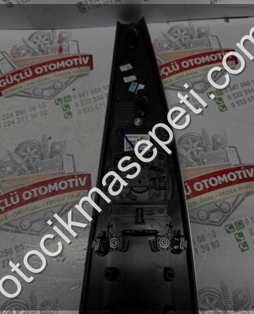 BMW F30 3 KASA MULTİMEDYA KONTROL KAPAĞI  ZE938167801 ORİJİNAL SÖ