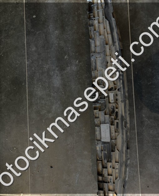 BMW G60 ÖN HAVA KANALI MOTORLU 23 5A09B57 Ç