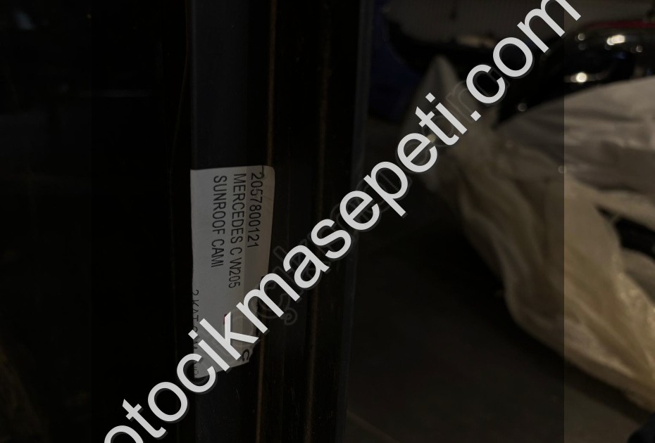 MERCEDES C W205 SUNROOF CAMI 2057800121 Ç