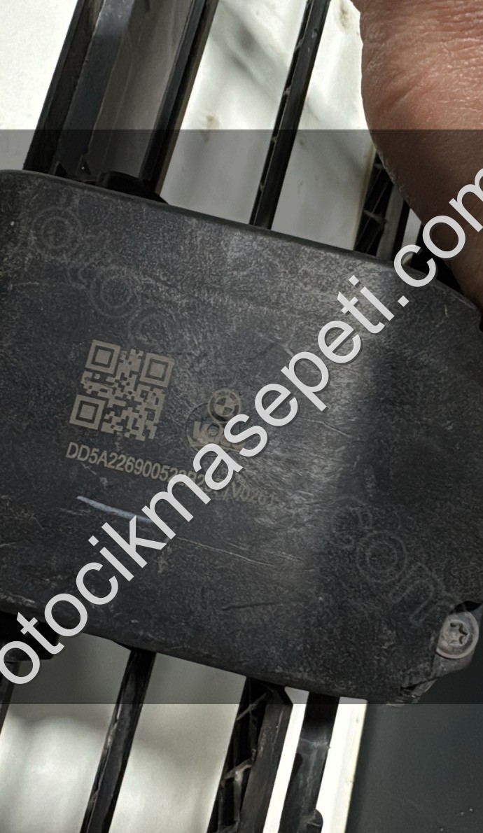 BMW İX3 G08 BEV LCİ ALT HAVALANDIRMA PERDESİ 51745A22690