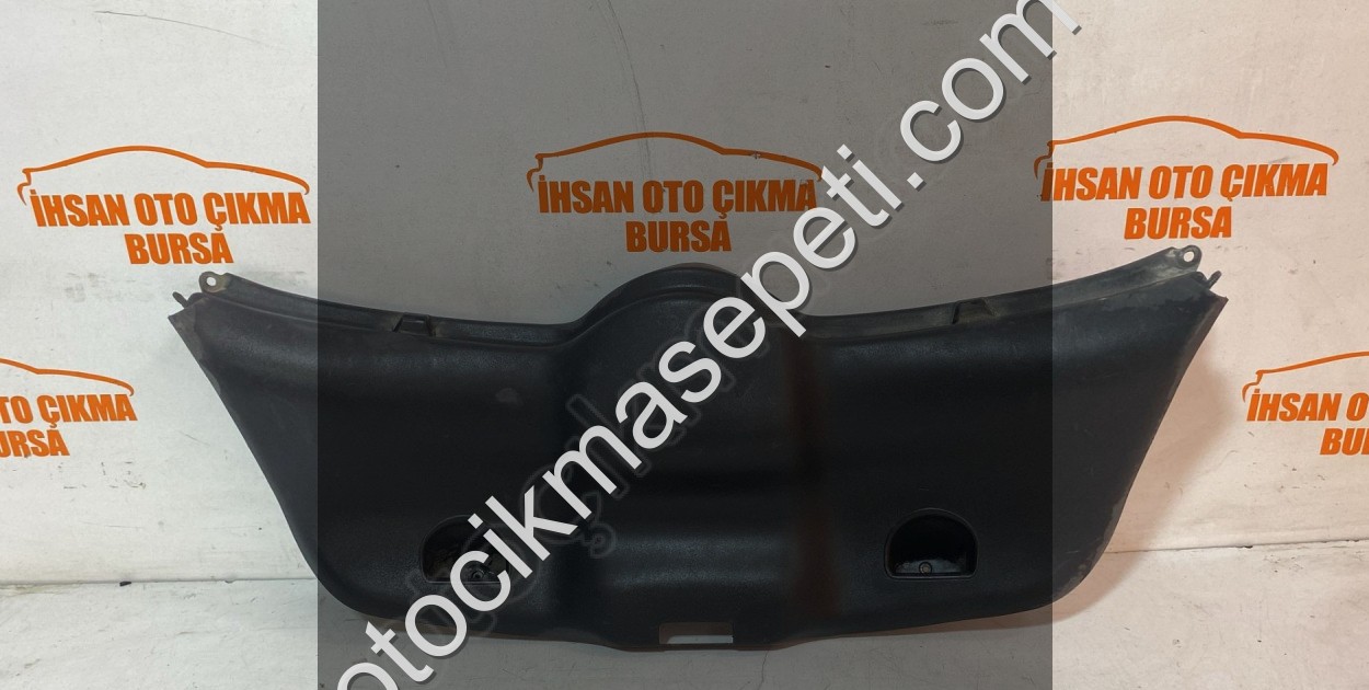 RENAULT MEGANE 2 HB ARKA BAGAJ KAPAK KAPLAMASI 8200035024