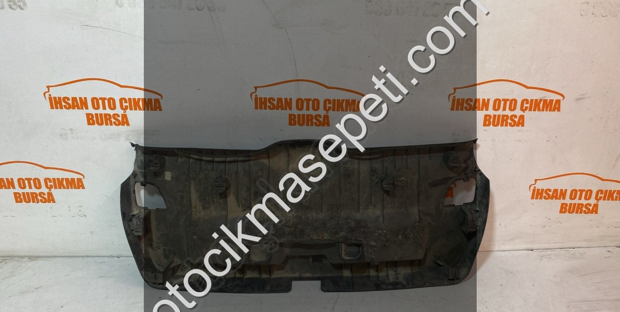 audi a3 08-13 bagaj kapağı iç kaplaması alt 8p4867979f