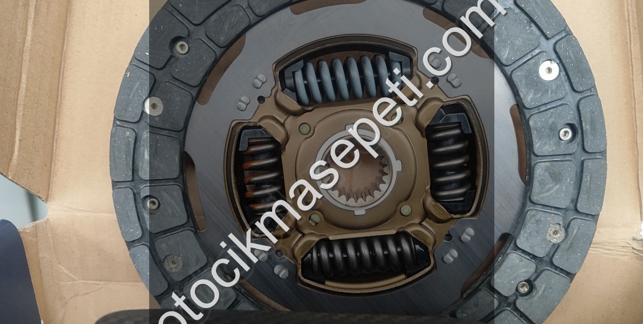 Corolla AURİS YARİS DEBRİYAJ SETİ 6 İLERİ MANUEL RULMANSİZ 1.33