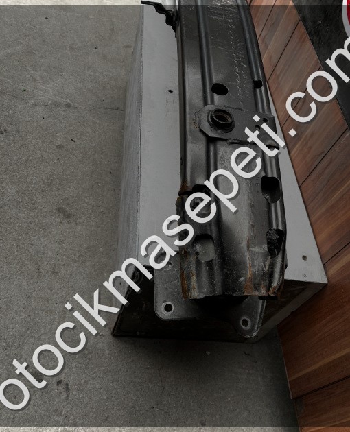 Nissan Qashqai J11 Ön Tampon Demiri