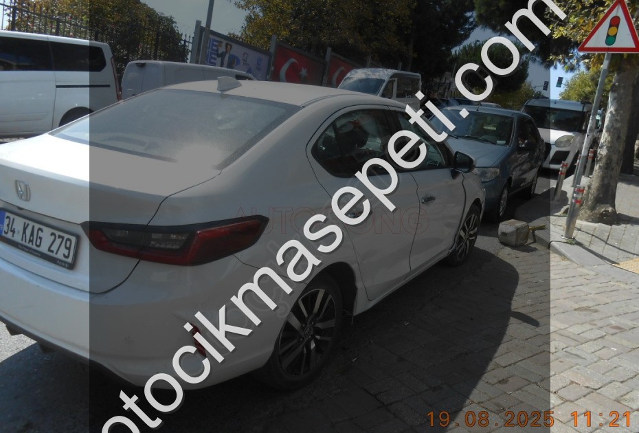 2021 VE 2024 HONDA CİTY ORİJİNAL AYNALAR