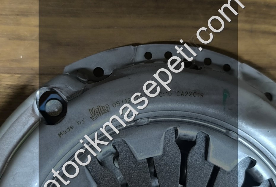 Valeo Fiat Egea Benzinli 1,4 Motor - Debriyaj Seti valeo