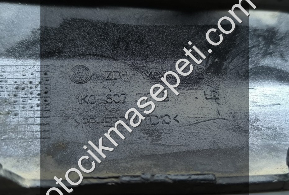 Volkswagen Vw Jetta-golf5 Gti Tampon Bandı Ön Sol 1k0807717b