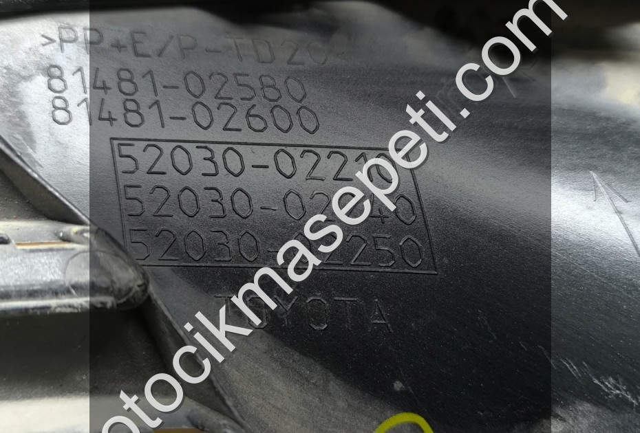 52030-02210 TOYOTA AURİS 2015-2017 SAĞ SİS ÇERÇEVESİ