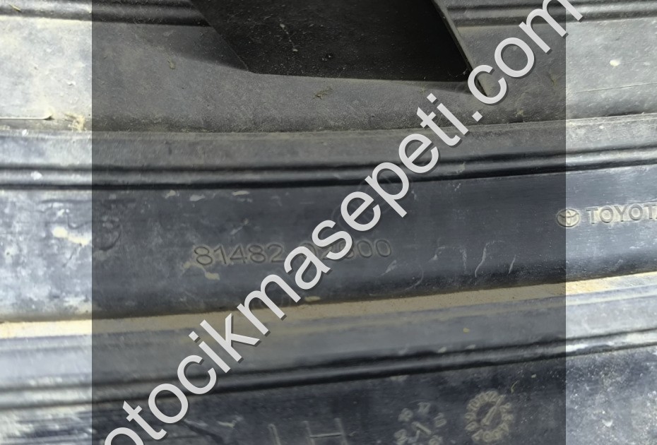 TOYOTA COROLLA ÖN TAMPON PANJURU SOL 16