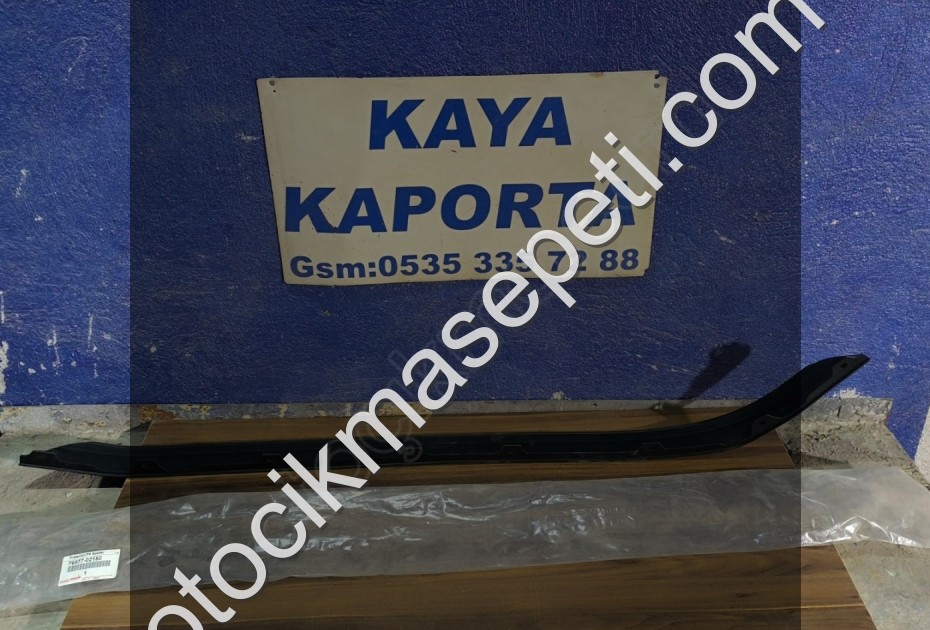 Toyota Yaris  Ön Tampon Spoyleri 76877-02150
