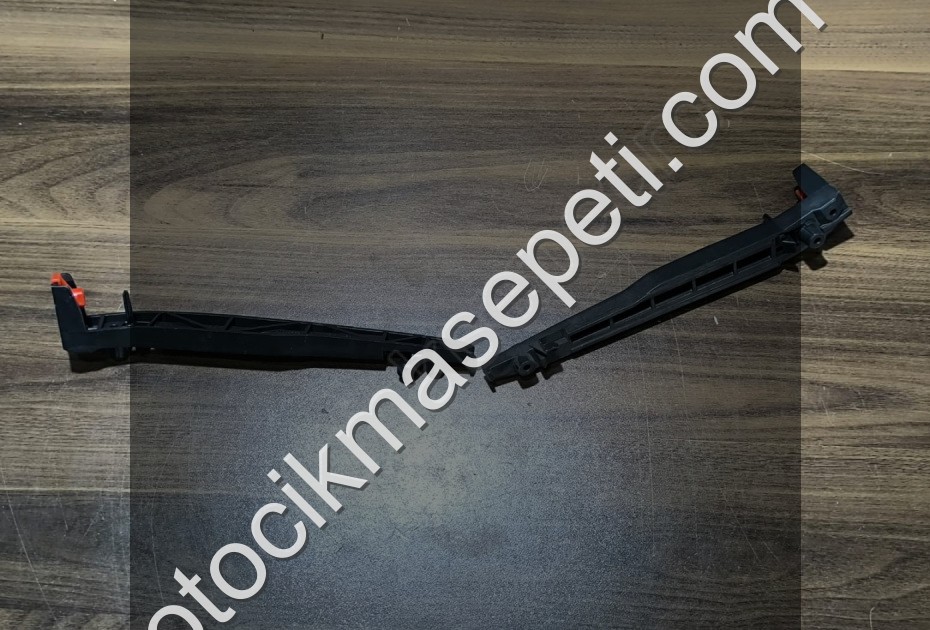 Opel Astra J 2014/2019  Ön  Tampon Braketi TAKIM