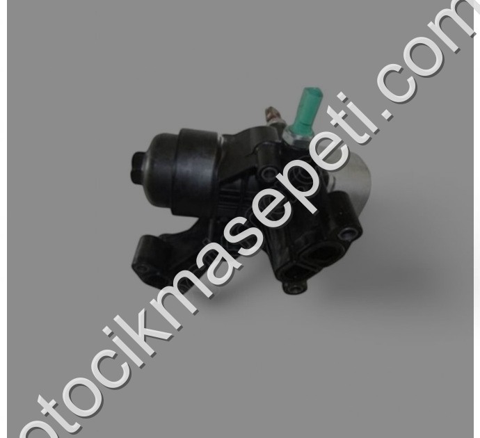 Passat B8 Yağ Filtre Kütüğü Komple 1.6TDI 2015-2020 03N115389A