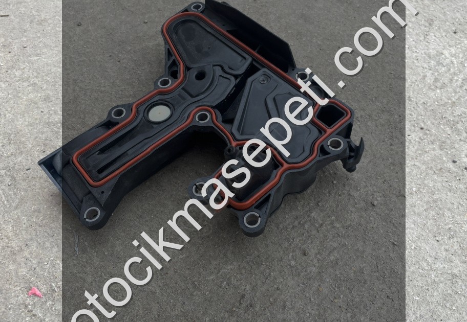 A4 YAĞ SEPERATÖRÜ 1.8 2.0 TFSİ A5 CC 2008 2016 SIFIR 06H103495A