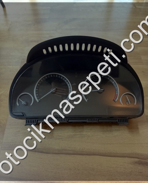 BMW F01 GÖSTERGE Resmi