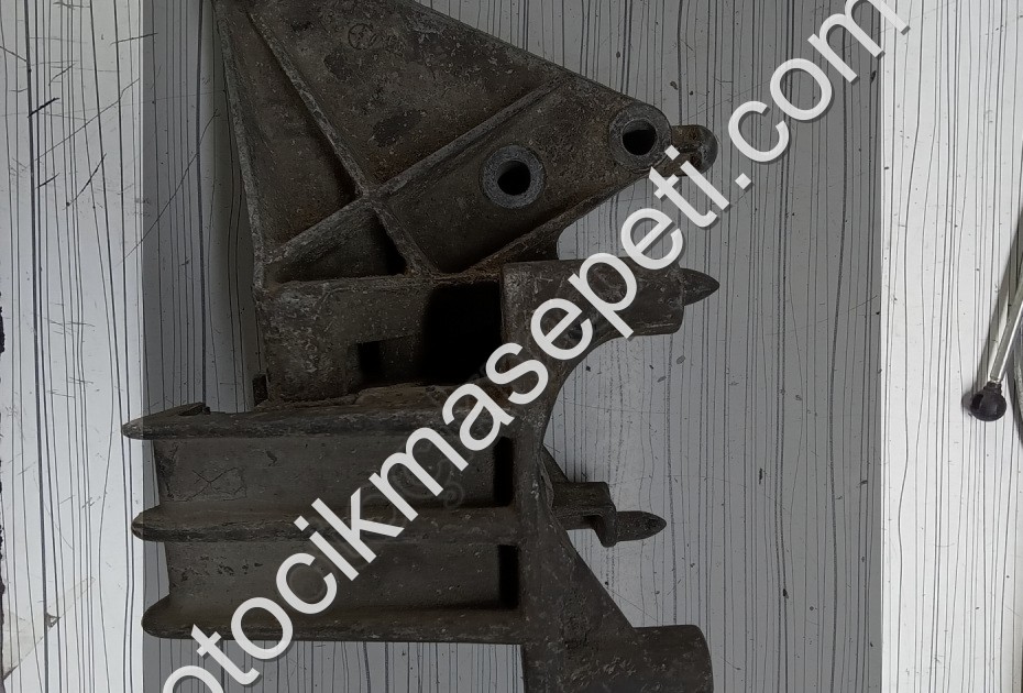 OPEL VECTRA B 2.0 BENZİNLİ ŞANZIMAN KULAĞI  90495514 90496531