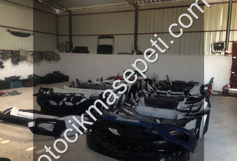 3T0858069 SKODA SUPER B TEYP ÇERÇEVESİ