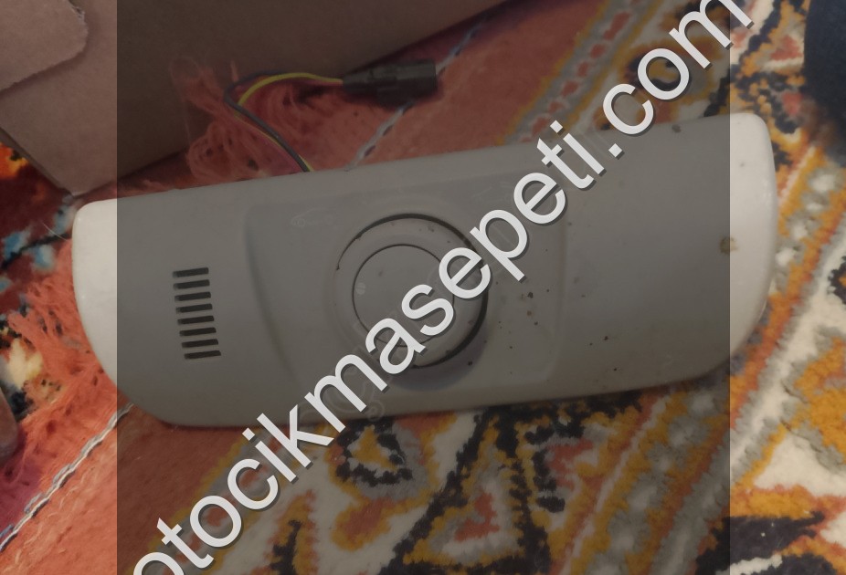 MEGAN 3 SANROF AÇMA DÜGME