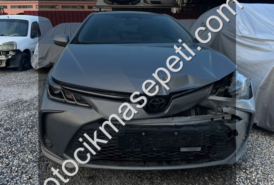 TOYOTA COROLLA MULTİMEDYA EKRAN ORİJİNAL SÖKME