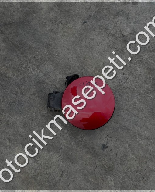 RENAULT CLİO5 DEPO KAPAGI