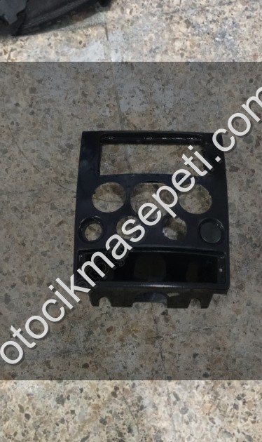 Ford Connect teyp çerçevesi