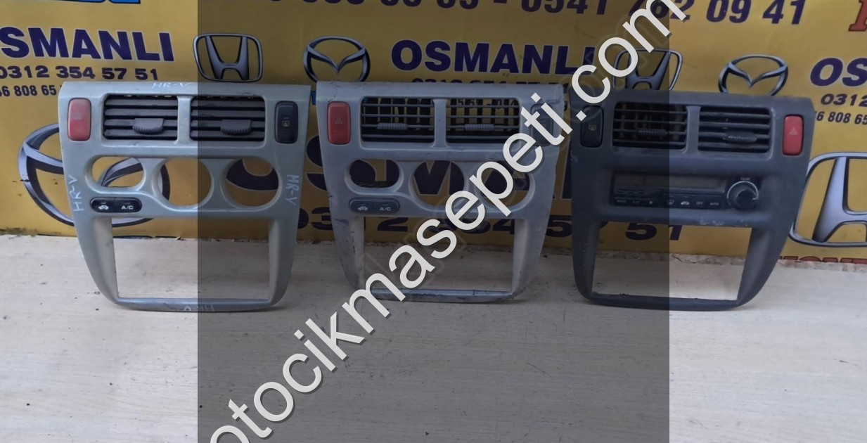 Honda HR-V  Teyp Çerçevesi