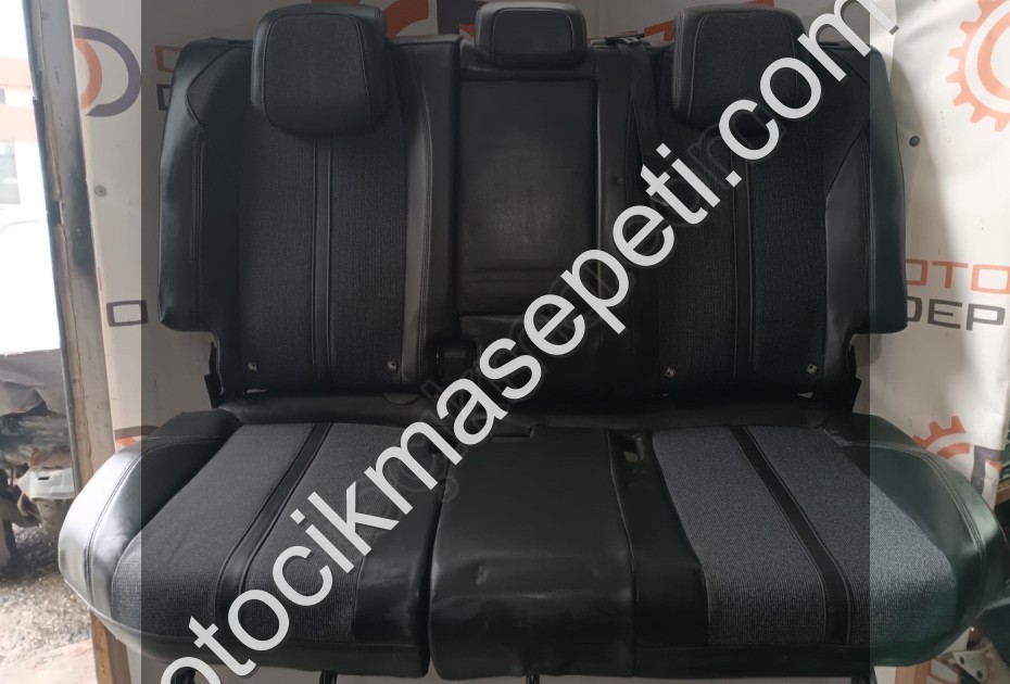 Peugeot 5008 Arka Koltuk Orjinal Çıkma
