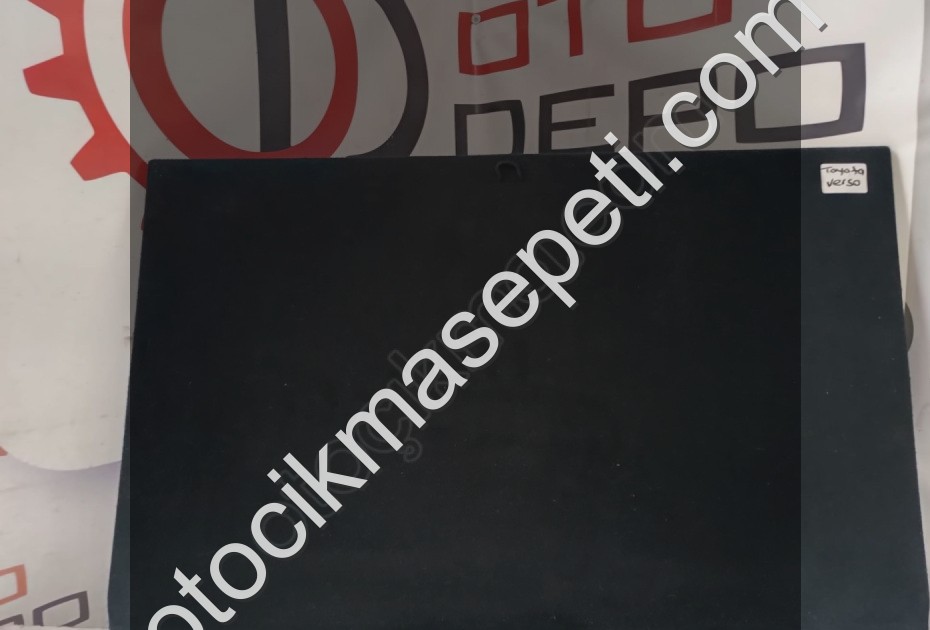 Toyota Verso Arka Bagaj Halısı Orjinal Çıkma