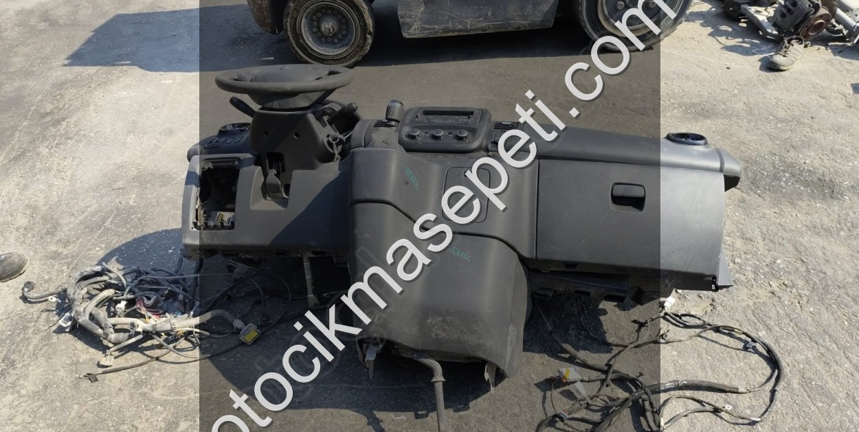 RENAULT TRAFİC4 TORPİDO 2020 OTO FEDAİ