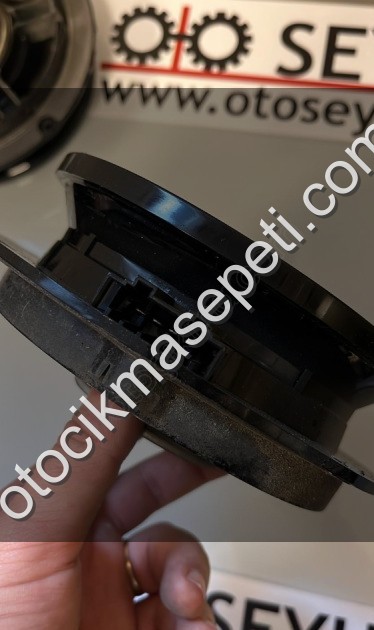 1KM035454B Volkswagen Jetta 2008 sol - sağ uyumlu arka hoparlör