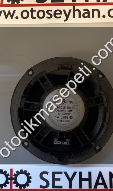 1KM035454B Volkswagen Jetta 2008 sağ - sol arka hoparlör