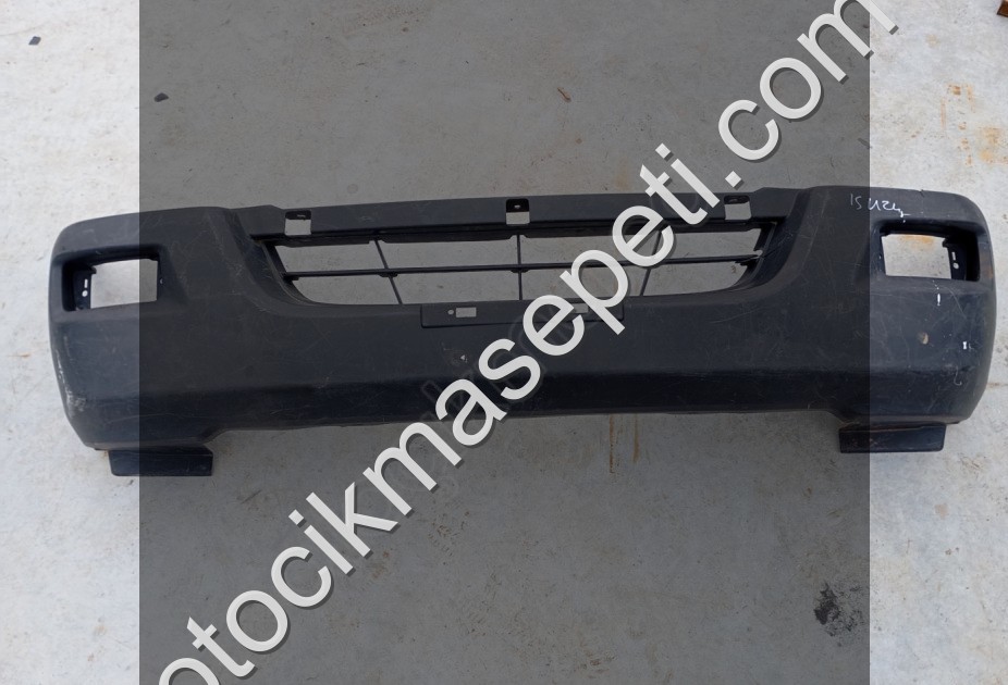 Isuzu D Max ön tampon Euro 3