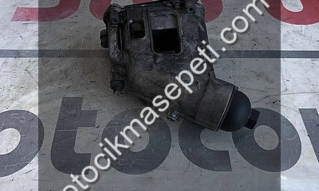 BMW X1E87 E60 E90 X3 E92 SOĞUTUCULU YAĞ FİLTRE KÜTÜĞÜ11427797392