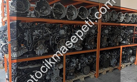 BMW X1E87 E60 E90 X3 E92 SOĞUTUCULU YAĞ FİLTRE KÜTÜĞÜ11427797392