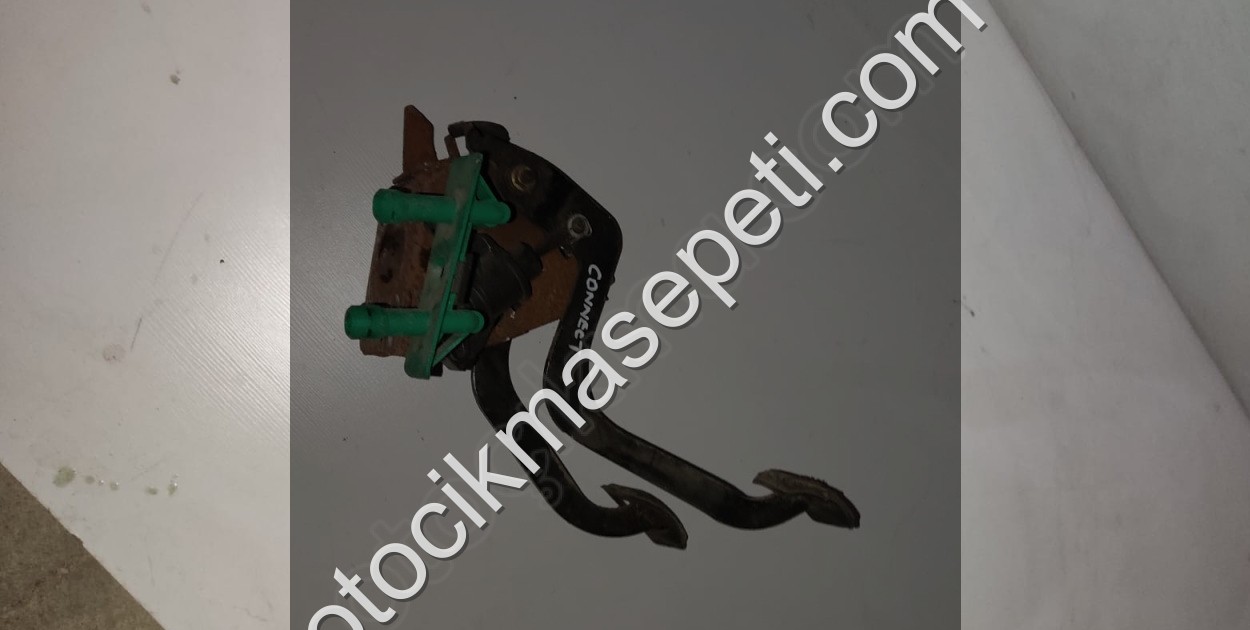 FORD CONNECT PEDALLAR ÇIKMA