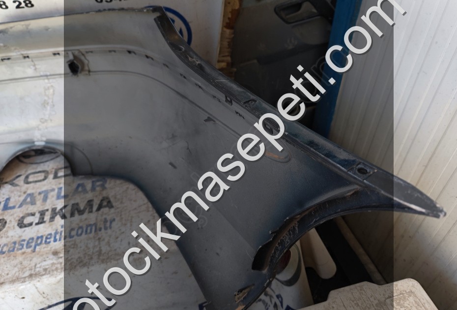 Mercedes clk w209 arka tampon