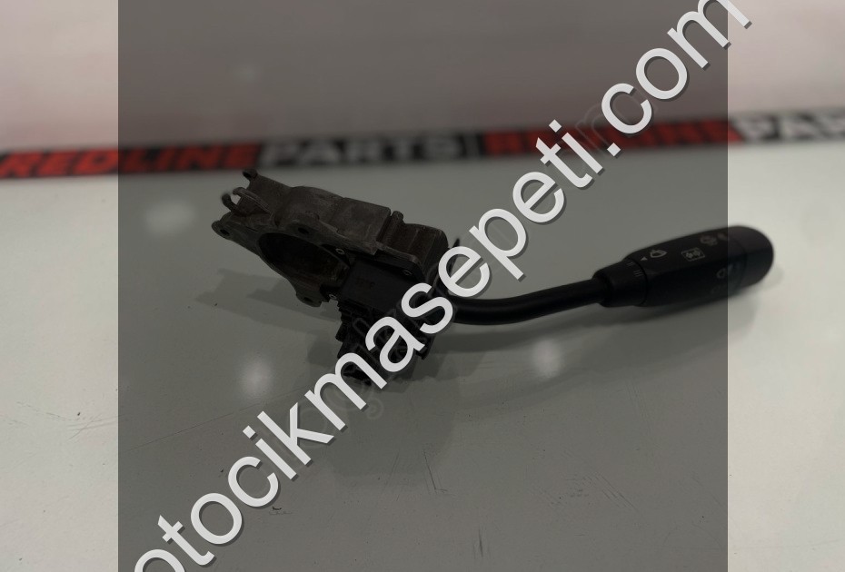 2085490010 MERCEDES CLK 230 Mk1 ÖN SİLECEK GÖSTERGE ANAHTARI