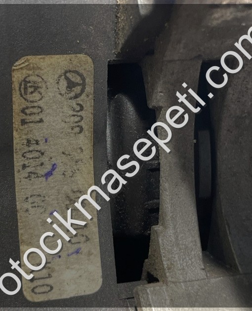 2085490010 MERCEDES CLK 230 Mk1 ÖN SİLECEK GÖSTERGE ANAHTARI