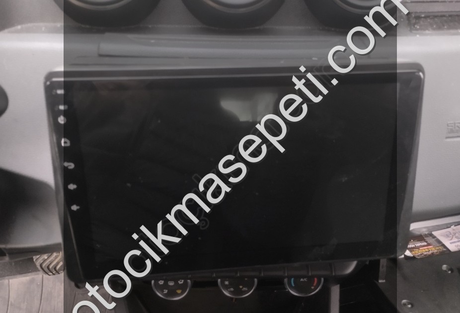 DACİA DUSTER MULTİMEDYA RADYO EKRANI SÖKME RENKAY KOCAELİ