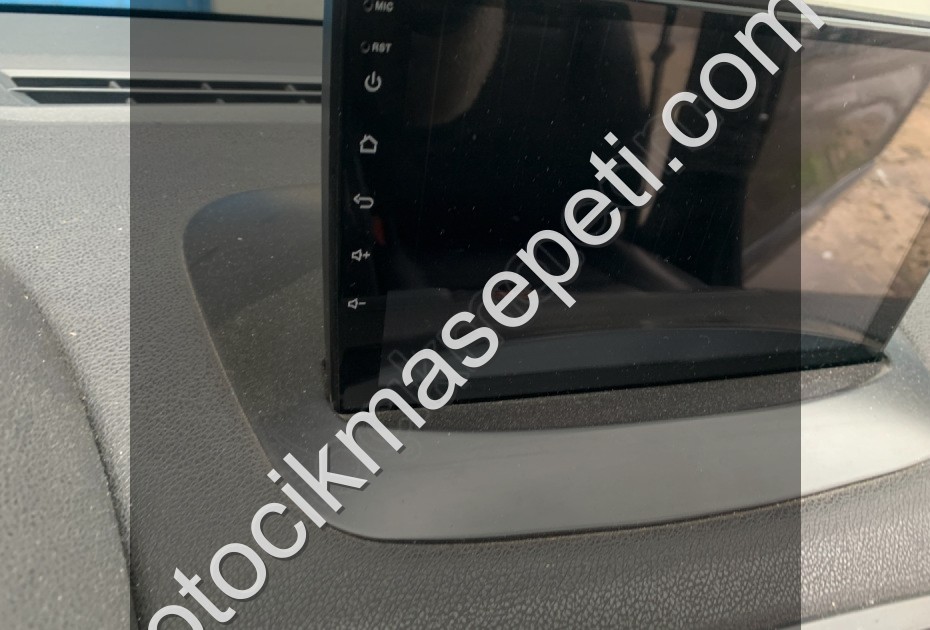 RENAULT FLUENCE MULTİMEDYA OYNATICI EKRAN ORJ SÖKME RENKAY