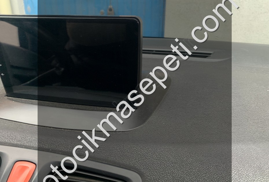 RENAULT FLUENCE MULTİMEDYA OYNATICI EKRAN ORJ SÖKME RENKAY