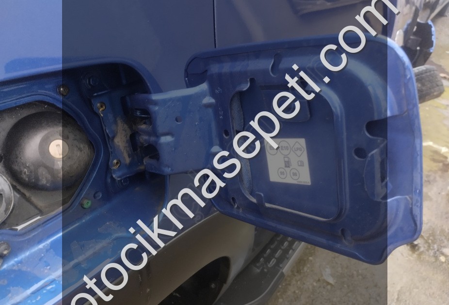 DACİA DUSTER YAKIT DEPOSU KAPAĞI MAVİ ORJ SÖKME RENKAY KOCAELİ