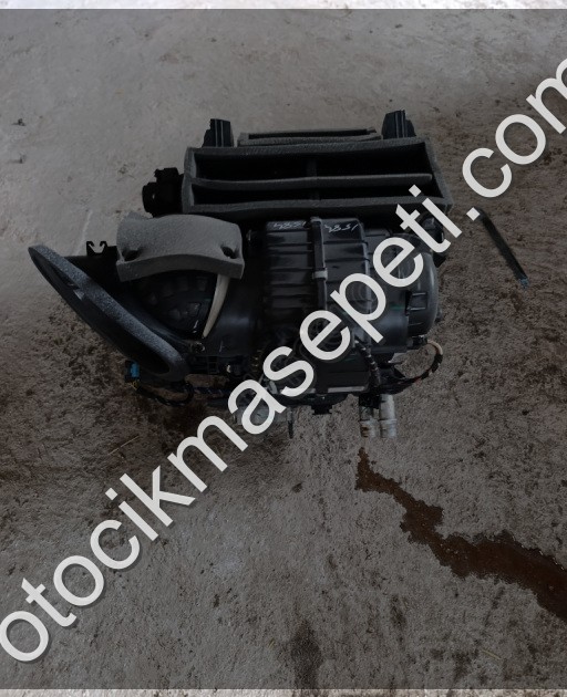 Opel Corsa F kalorifer kazanı