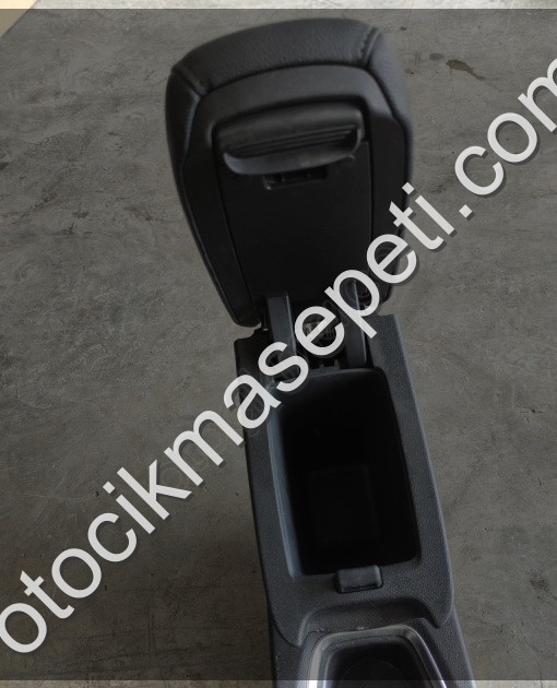 Opel Corsa kol dayama