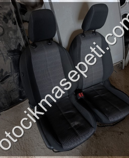 Opel Corsa F koltuk takımı