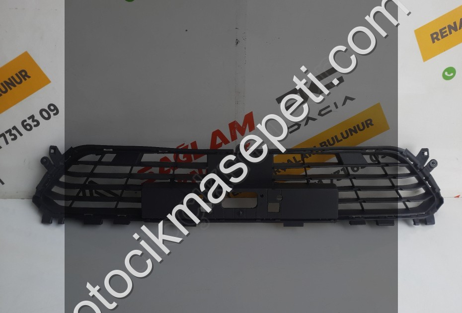 Clio 5.5 24-25 Sıfır İthal Orta Izgara 622549102R - Renault Oto Çıkma Parça