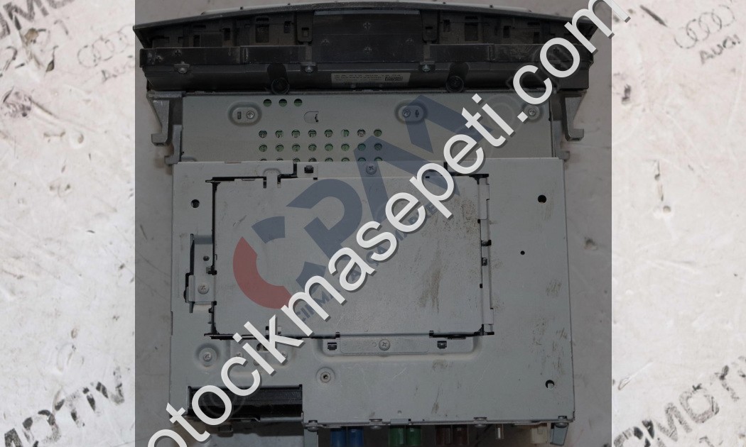 MERCEDES E SERİSİ A212 W212 TEYP NAVİGASYON A2129005627