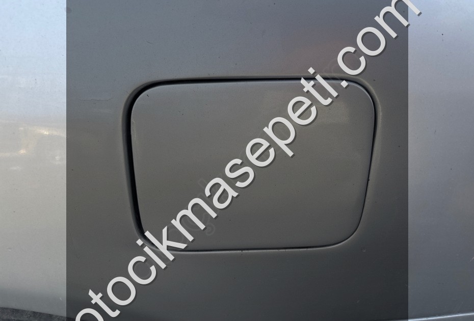 ÇIKMA NİSSAN PRİMERA DEPO KAPAĞI 1997-1999