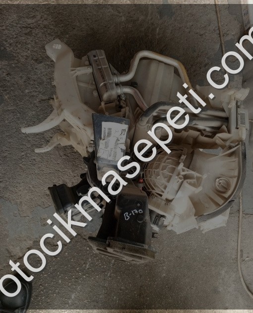 MEGANE 2 KALORÜFER KAZANI SÖKME ORJİNAL SAVAS OTO